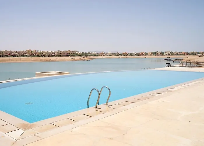 Sabina 3br, Private Plunge Pool, Lagoon & Sunset Tatil Evi