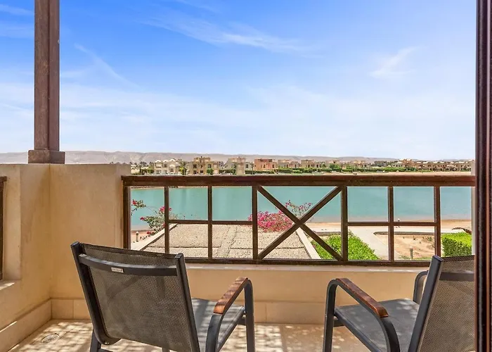 Tatil Evi Sabina 3br, Private Plunge Pool, Lagoon & Sunset *