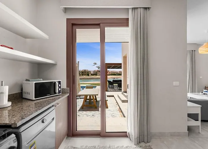 Sabina 3br, Private Plunge Pool, Lagoon & Sunset