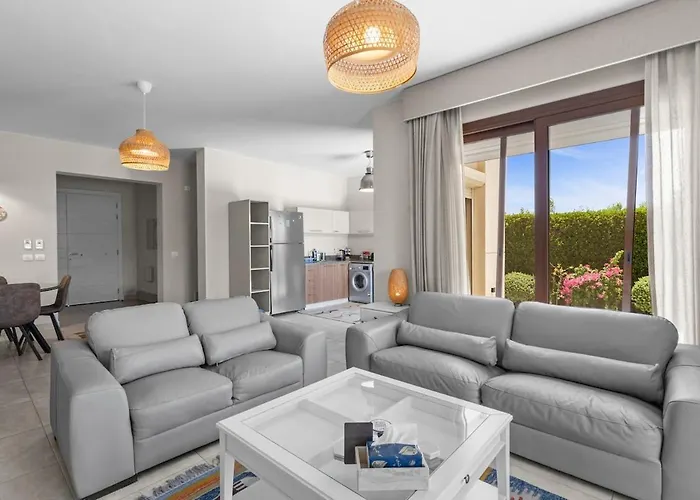 Tatil Evi Sabina 3br, Private Plunge Pool, Lagoon & Sunset Hurgada
